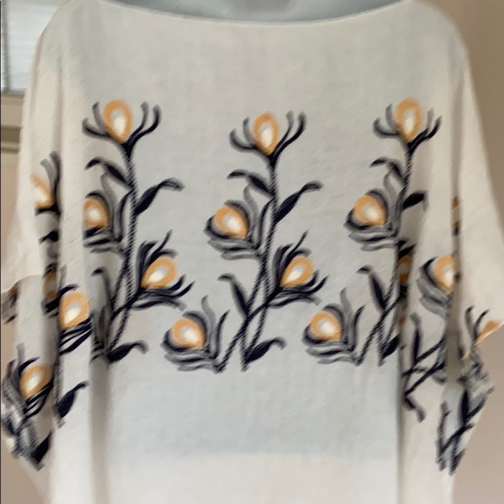 Blouse - Picture 2 of 3